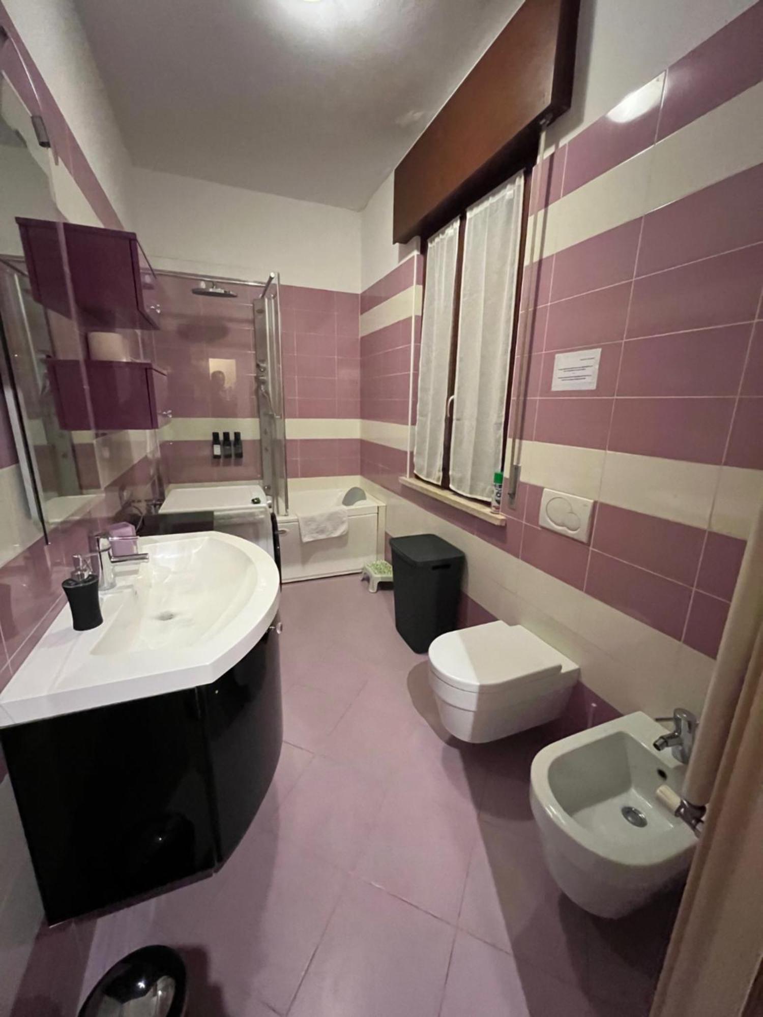 Stay In Style - Vibrant Condo In San Giovanni Lupatoto Zewnętrze zdjęcie